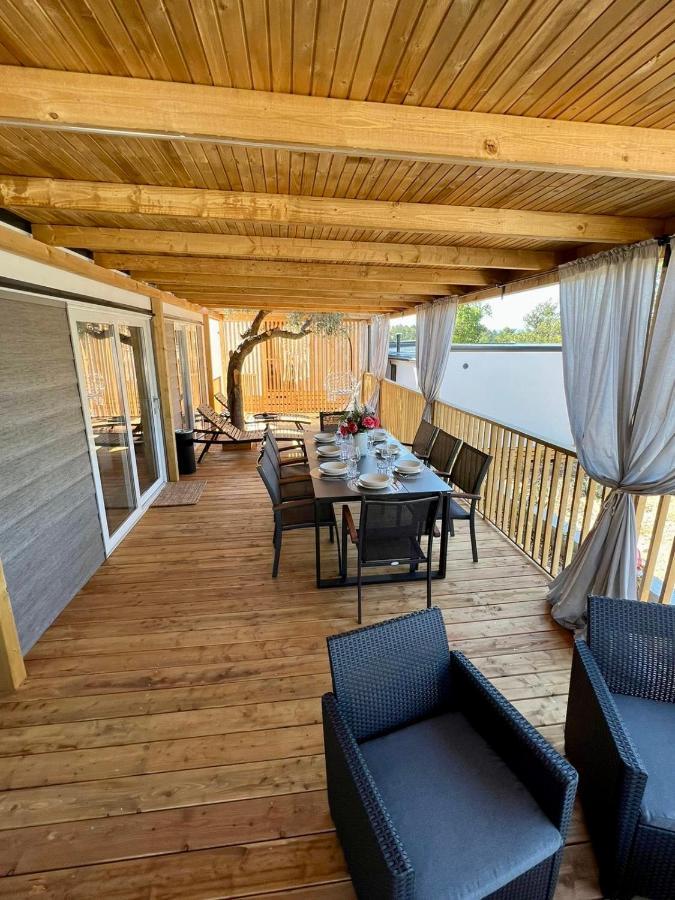Villa Family Grand De Luxe Mobilhome Selce Exteriör bild